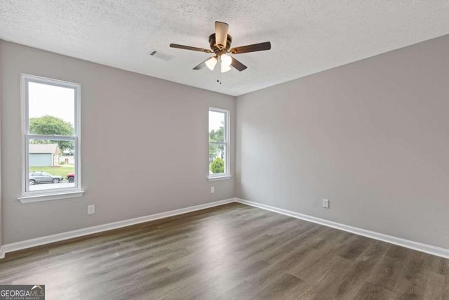 1111 Pin Oak Drive, Tucker, GA 30084