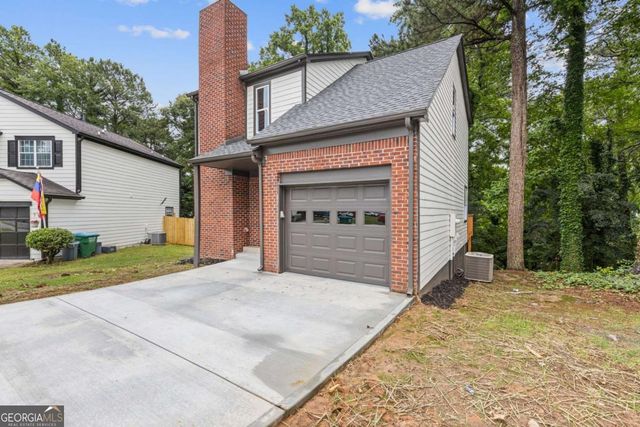 1111 Pin Oak Drive, Tucker, GA 30084