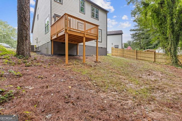 1111 Pin Oak Drive, Tucker, GA 30084