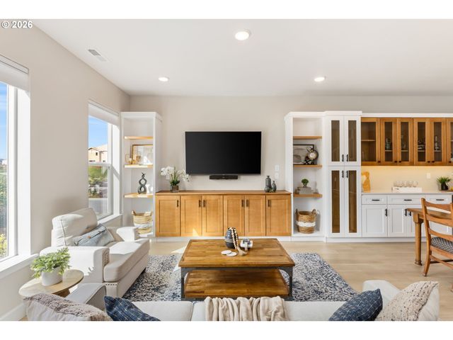 18245 Sw ASPEN BUTTE Ln, Beaverton, OR 97007