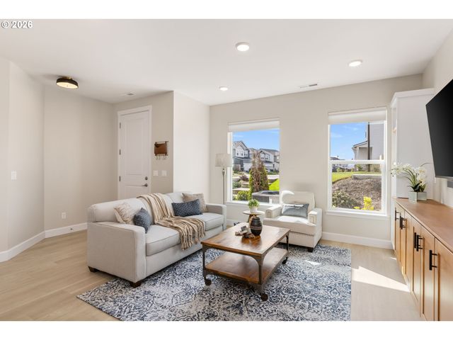 18245 Sw ASPEN BUTTE Ln, Beaverton, OR 97007