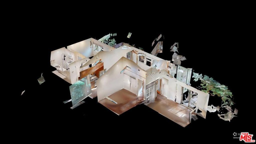 Image 32 of property listing at 320 Grand Boulevard, Los Angeles, CA 90291