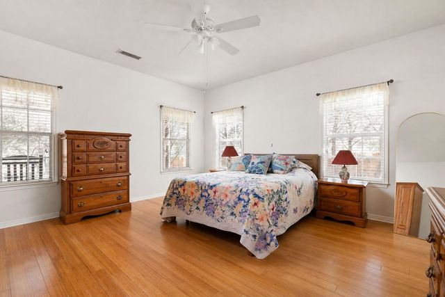 204 Deer Creek CIR, Dripping Springs, TX 78620