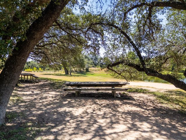 204 Deer Creek CIR, Dripping Springs, TX 78620