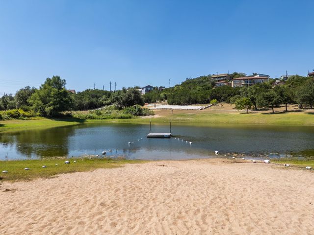204 Deer Creek CIR, Dripping Springs, TX 78620