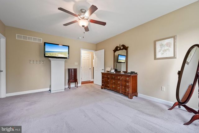 1009 ROSEBUD STREET, Reading, PA 19605