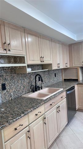 1865 Brickell Ave A709, Miami, FL 33129