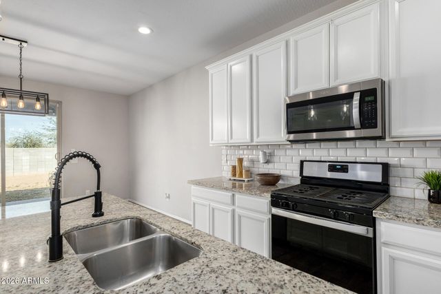 10818 W KING Street, Avondale, AZ 85323