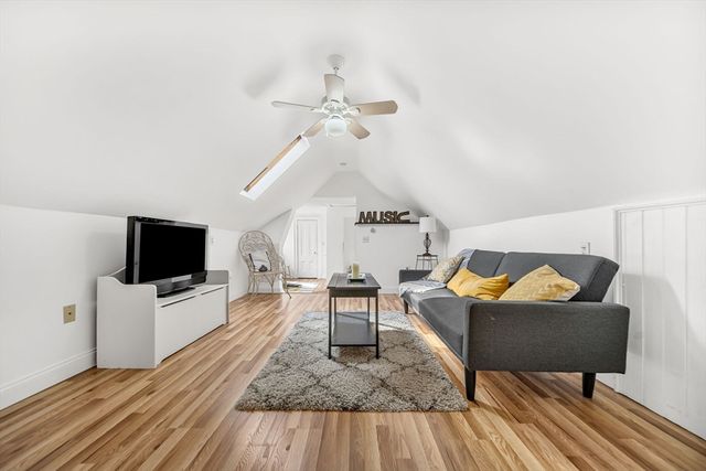 1799 Commercial St, Weymouth, MA 02189