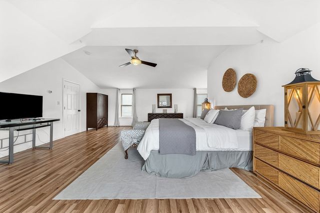 1799 Commercial St, Weymouth, MA 02189