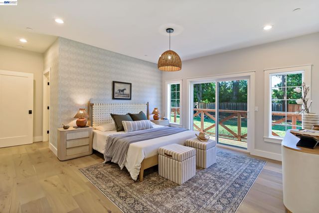 420 Beatrice Rd, Pleasant Hill, CA 94523