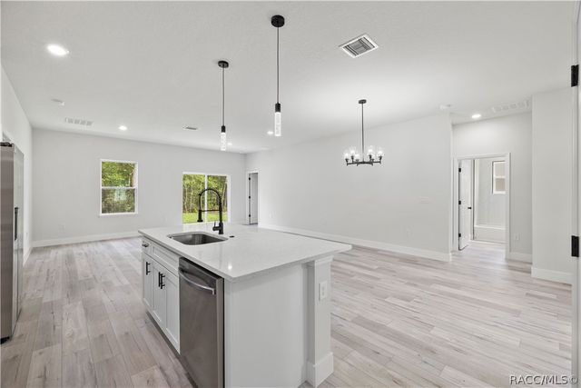 8555 N TROJAN Drive, Citrus Springs, FL 34433