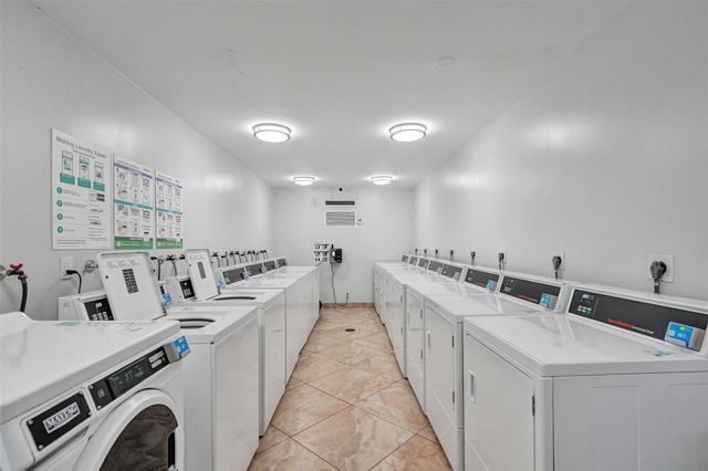 4222 Inverrary Boulevard 4309, Lauderhill, FL 33319