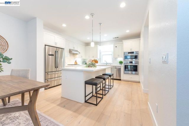 3815 Spirit Ter, Fremont, CA 94538