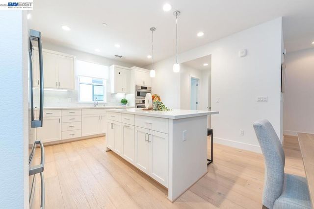 3815 Spirit Ter, Fremont, CA 94538