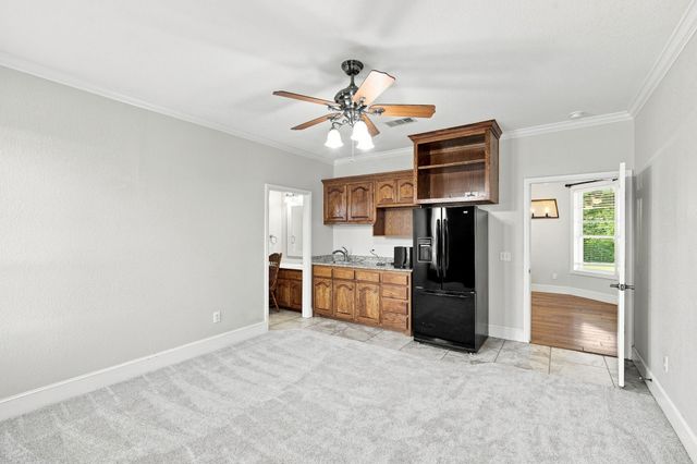 4020 Zachs Court, Midlothian, TX 76065