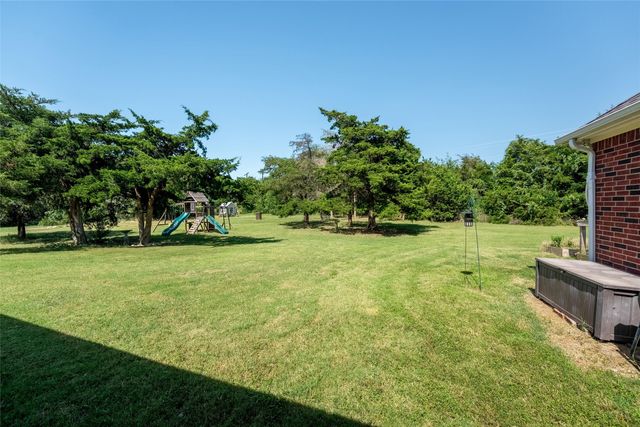 4020 Zachs Court, Midlothian, TX 76065