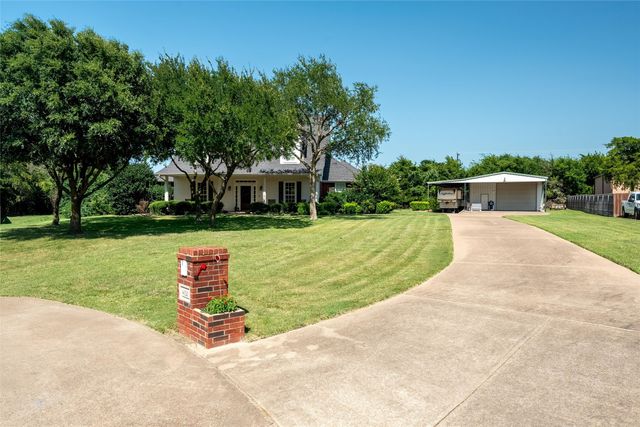 4020 Zachs Court, Midlothian, TX 76065