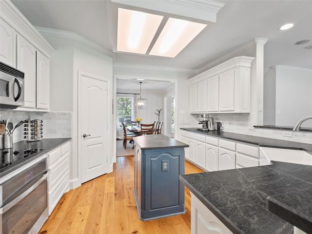 4020 Zachs Court, Midlothian, TX 76065