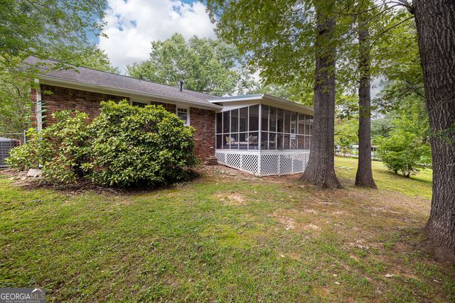 5461 Zanola Drive SW, Mableton, GA 30126