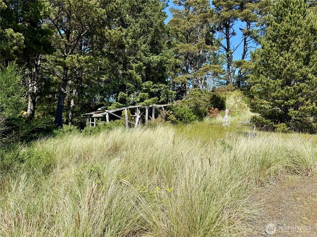 500 Star Street, Westport, WA 98595