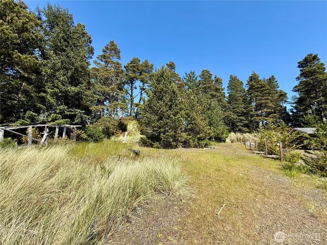 500 Star Street, Westport, WA 98595