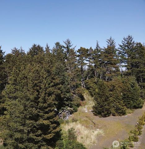 500 Star Street, Westport, WA 98595