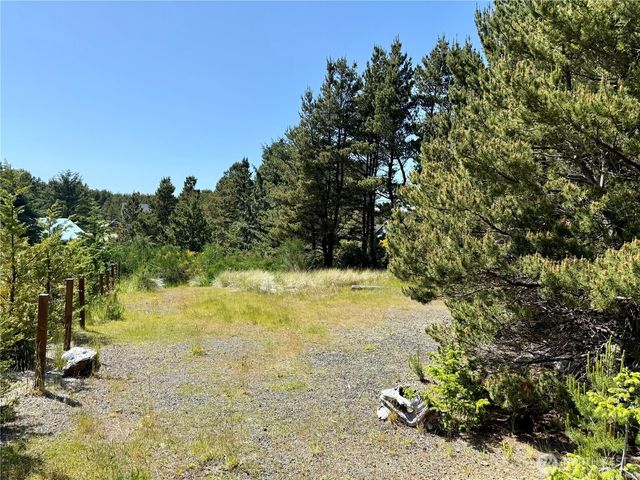 500 Star Street, Westport, WA 98595