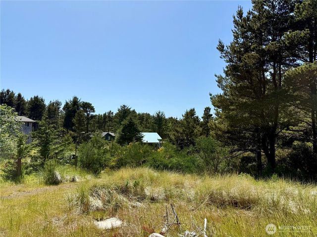 500 Star Street, Westport, WA 98595