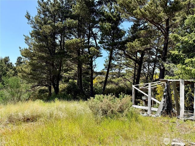 500 Star Street, Westport, WA 98595
