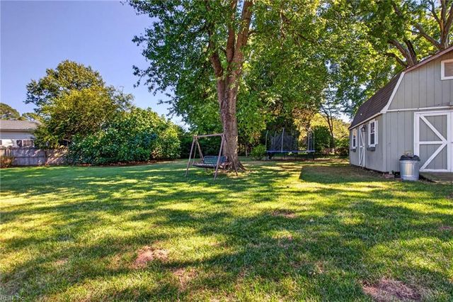 832 Brooke RD, Virginia Beach, VA 23454
