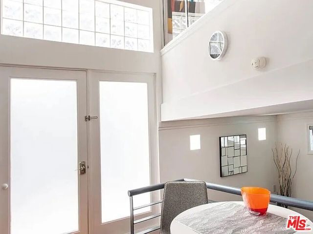 8661 Clifton Way A, Beverly Hills, CA 90211