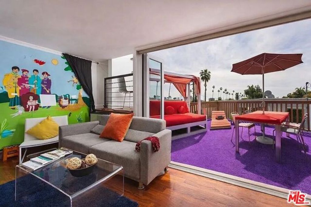 8661 Clifton Way A, Beverly Hills, CA 90211