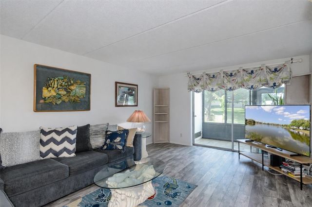 207 CYPRESS LANE, Oldsmar, FL 34677