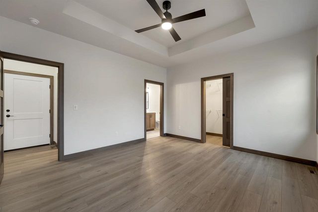 2407 WHISPERING WIND LANE, Green Bay, WI 54303