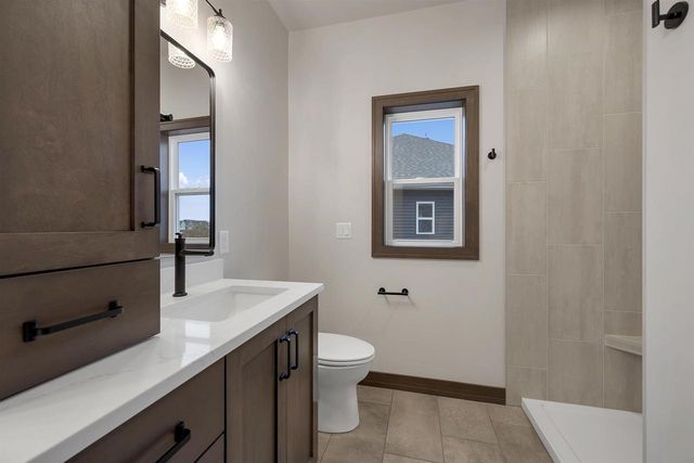 2407 WHISPERING WIND LANE, Green Bay, WI 54303