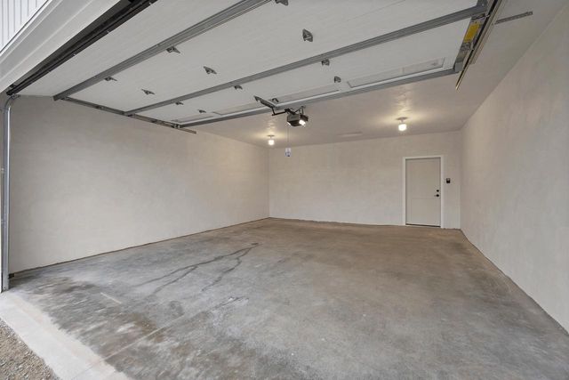 2407 WHISPERING WIND LANE, Green Bay, WI 54303