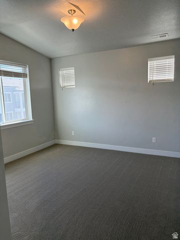 689 N 380 W, Vineyard, UT 84059