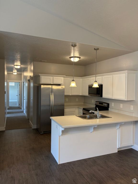 Image 2 of property listing at 689 N 380 W, Vineyard, UT 84059