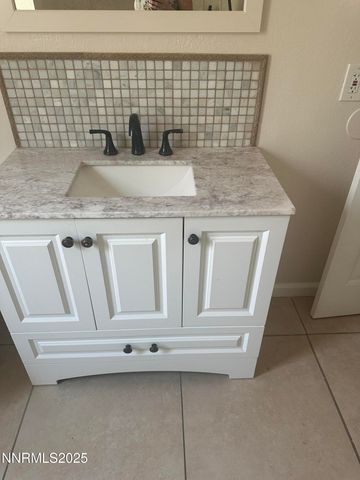 3927 Clear Acre Lane APT 207, Reno, NV 89512