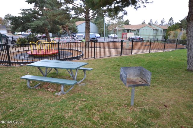 3927 Clear Acre Lane APT 207, Reno, NV 89512