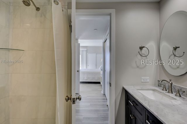 77 Ocean Ln Apt 513, Hilton Head Island, SC 29928