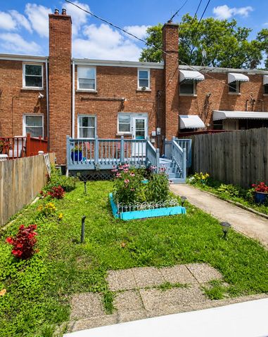 1384 Wentworth Avenue, Calumet City, IL 60409