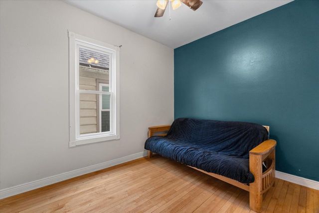 1305 Michigan AVENUE, South Milwaukee, WI 53172