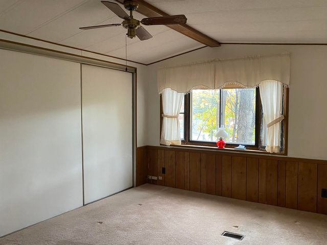 9 Paradise Street, Gorham, NH 03581