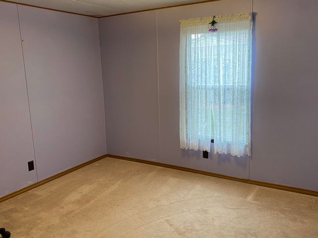 9 Paradise Street, Gorham, NH 03581