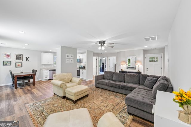 118 Rocky Branch Drive, Murrayville, GA 30564