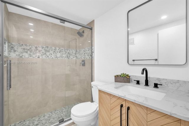 770 SE 2nd Ave B216, Deerfield Beach, FL 33441