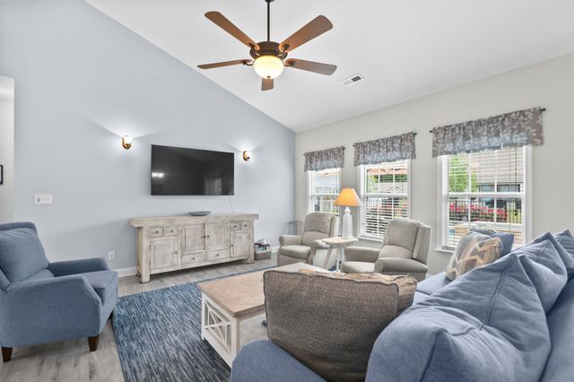 700 Weston Dr., Conway, SC 29526