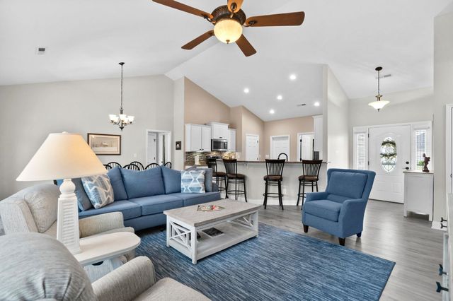 700 Weston Dr., Conway, SC 29526